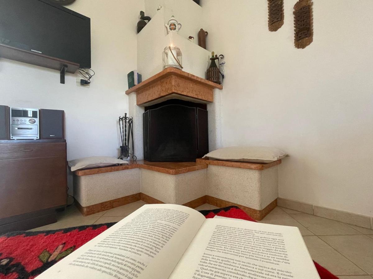 Villa Gioia オストゥーニ エクステリア 写真